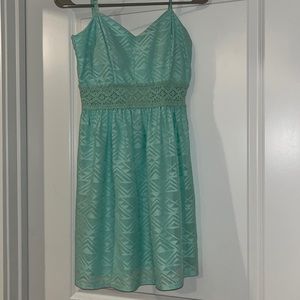 Teal mesh dress good for school dances etc super soft and flowy